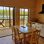 Kujanki - Z Widokiem Na Jezioro Zakrzewo (Zlotow)