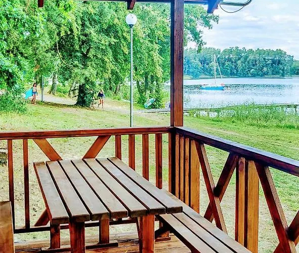 Kujanki - Z Widokiem Na Jezioro *