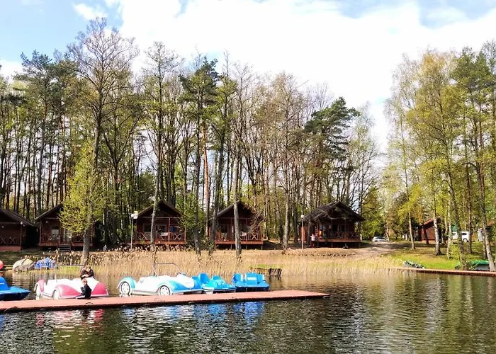 Kujanki - Z Widokiem Na Jezioro Zakrzewo (Zlotow)