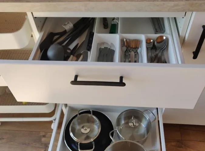 Kujanki - Z Widokiem Na Jezioro * Zakrzewo (Zlotow)